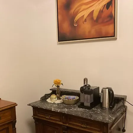 Katharina Haus, Wiel