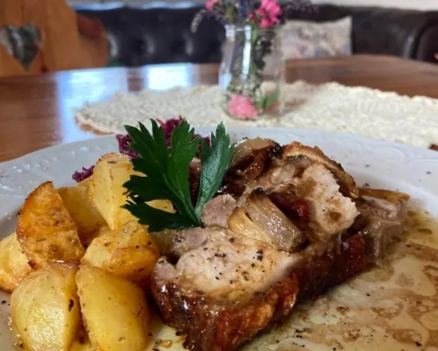 Katharina Haus, Wiel