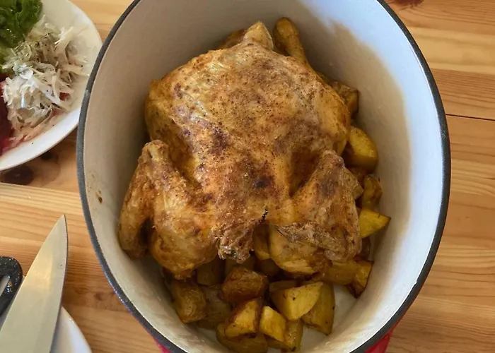 Katharina Haus, * Wiel